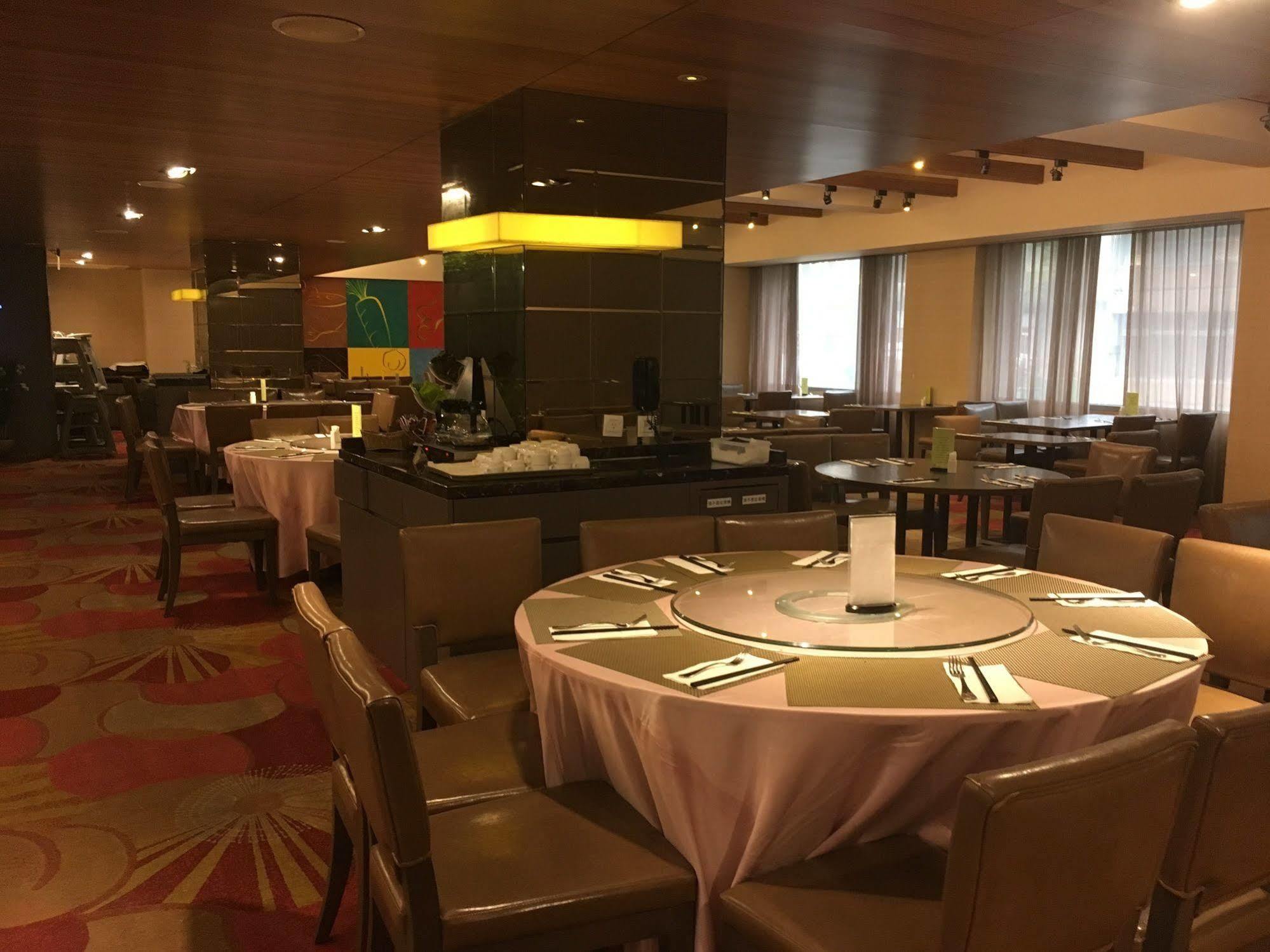 Park City Hotel Central Taichung Esterno foto