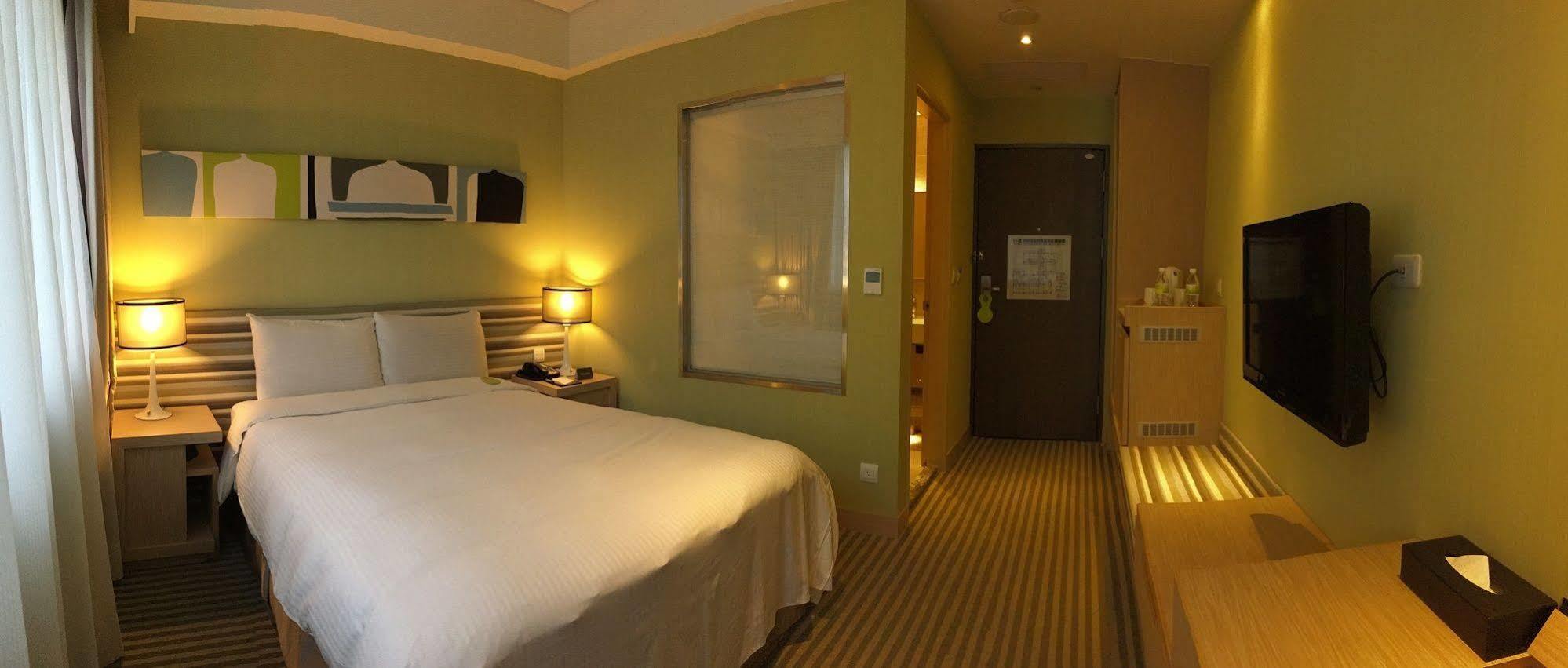 Park City Hotel Central Taichung Esterno foto