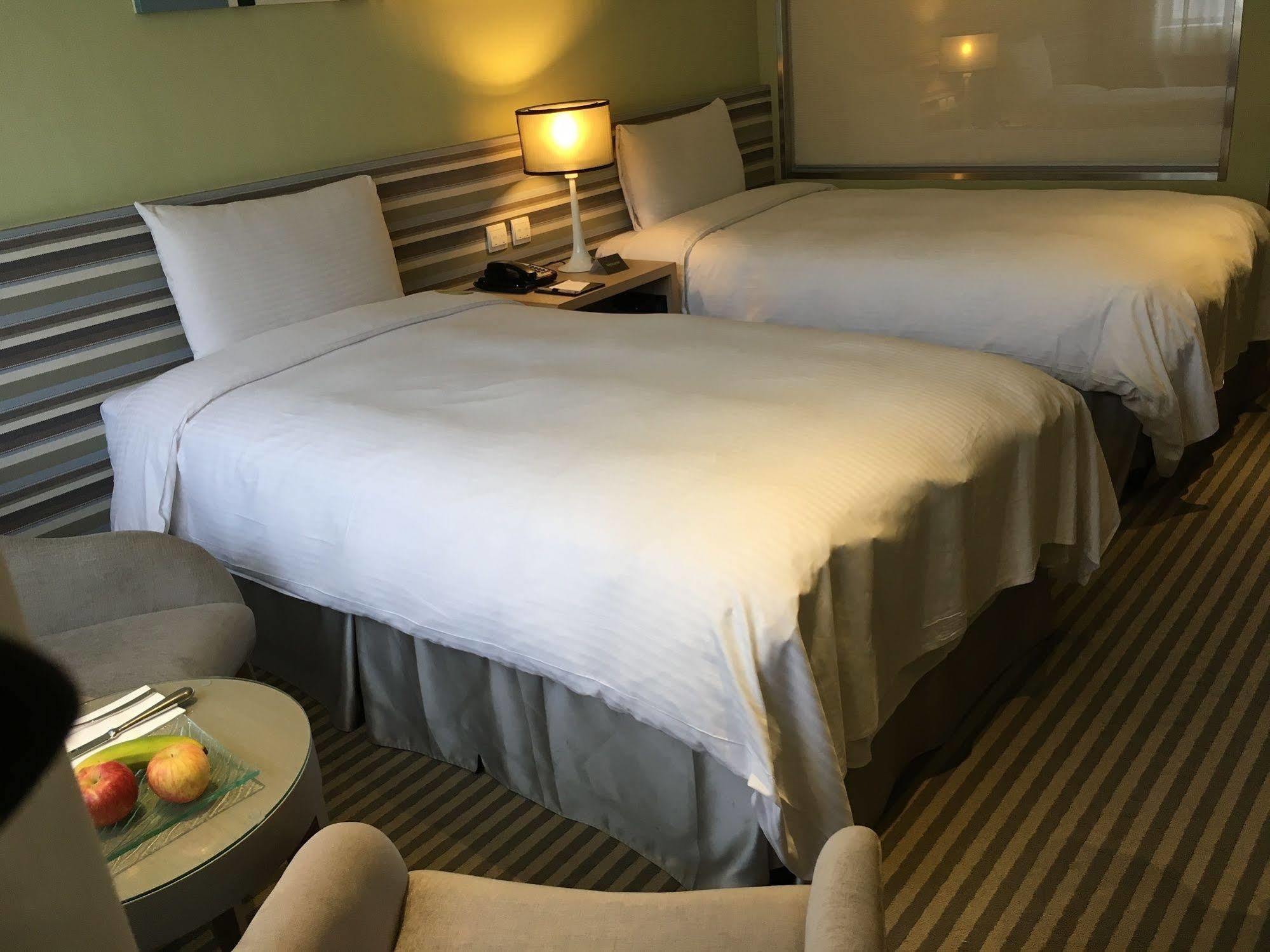 Park City Hotel Central Taichung Esterno foto