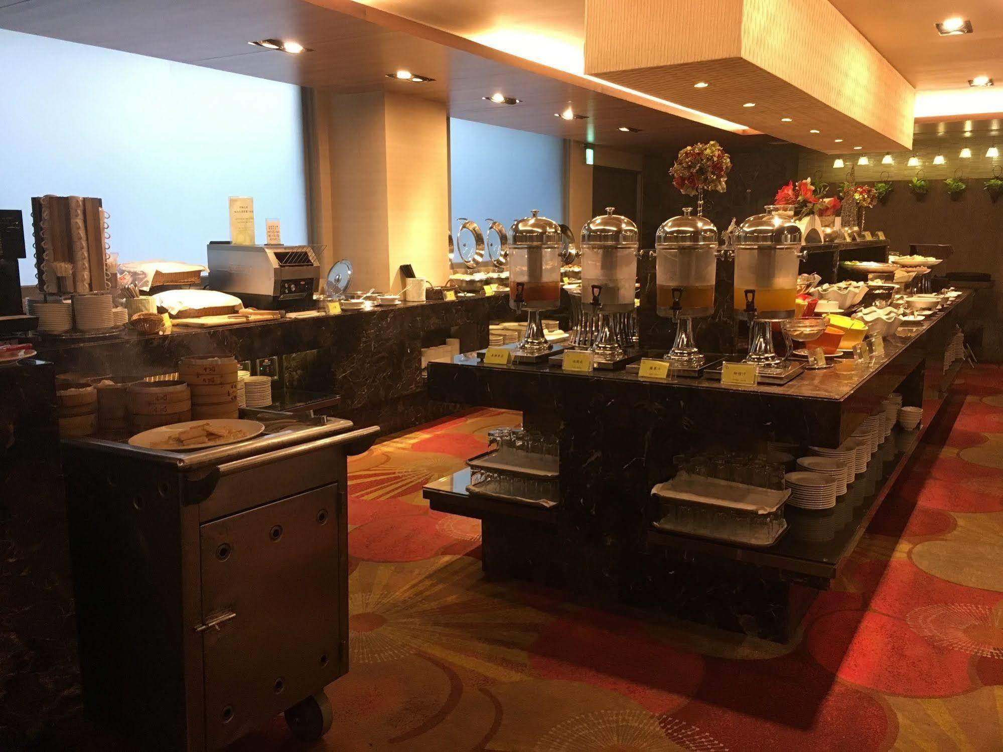 Park City Hotel Central Taichung Esterno foto