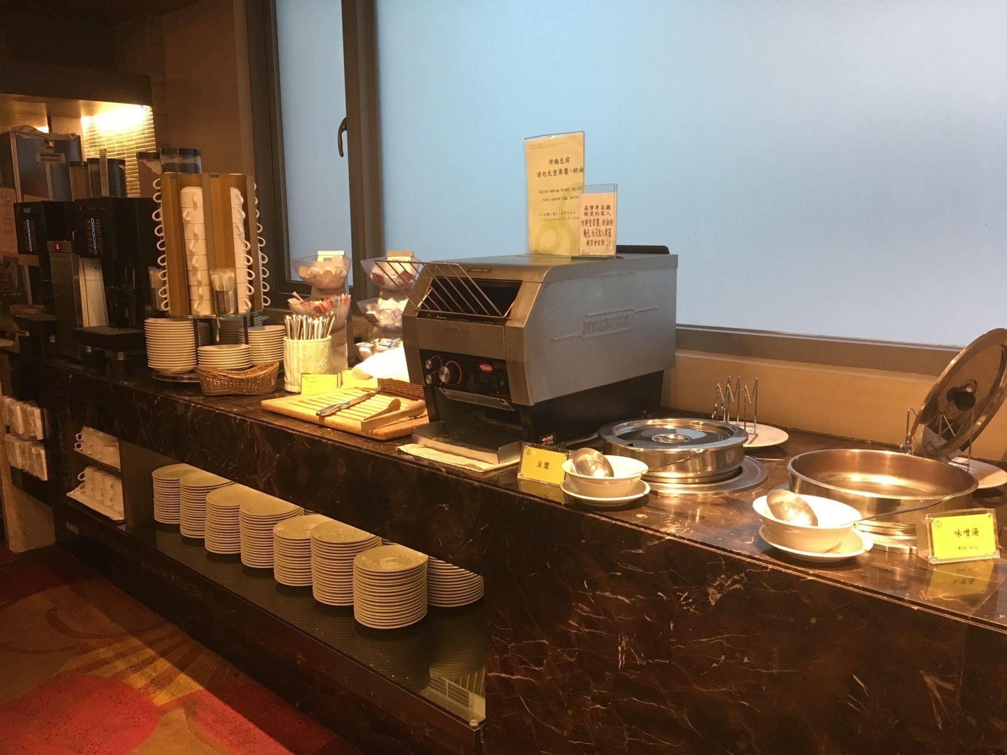 Park City Hotel Central Taichung Esterno foto